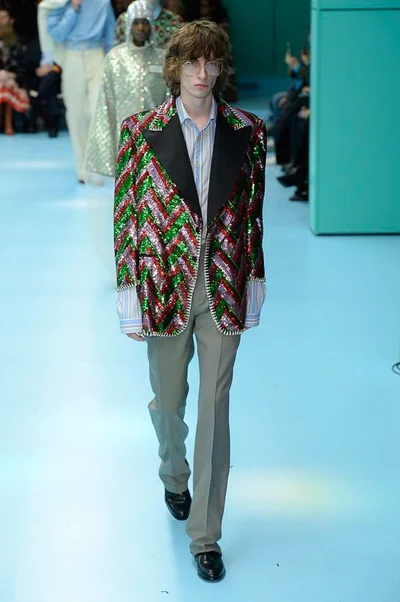 Look 17